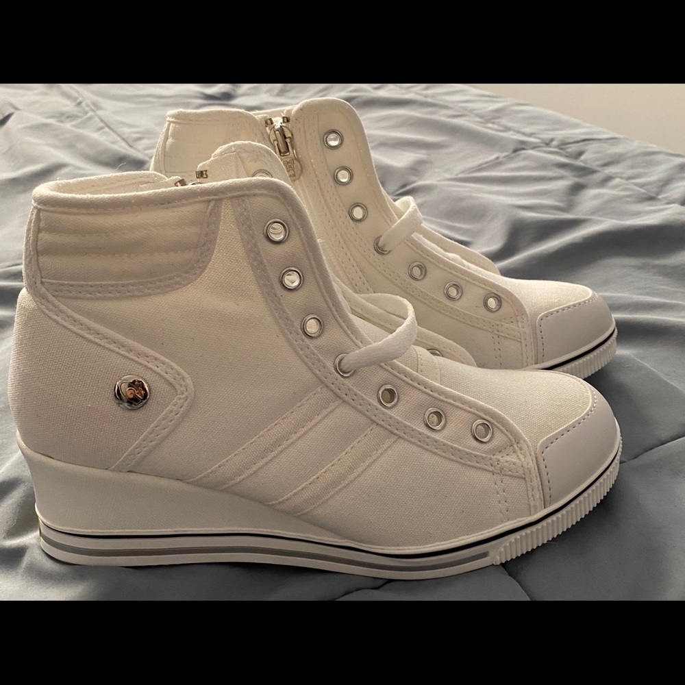 Sneaker wedge